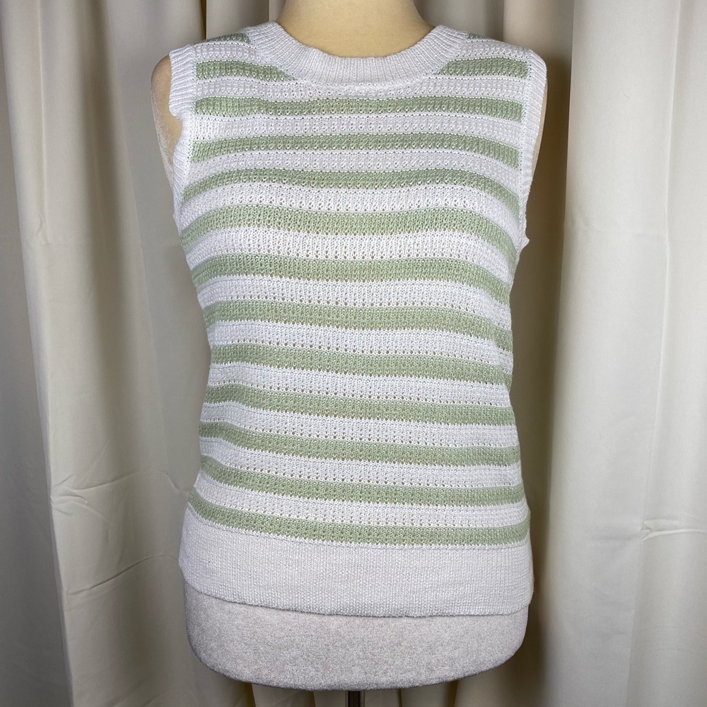 NWT! Striped Sleeveless Knit Top
